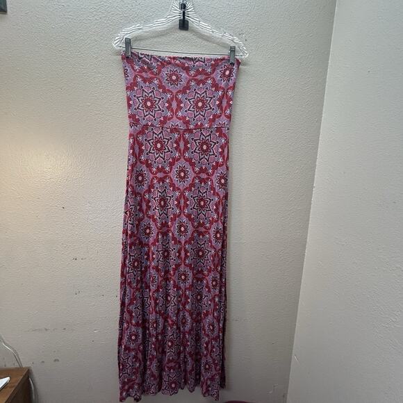 Mudd Dresses & Skirts - Mudd Dress Sz M Red Boho Print Strapless Maxi Mandala Strapless Y2K Tube Top